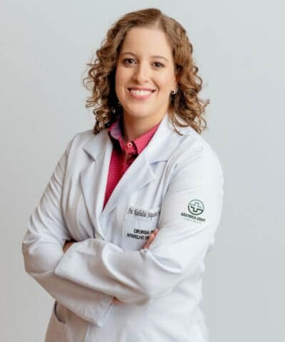 Dra. Nathalia Julio — Clínica Gástrica Usuy